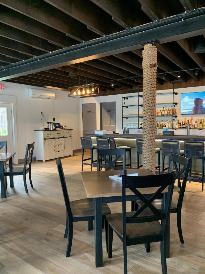 Smuggler'S Cove Inn Boothbay Екстер'єр фото